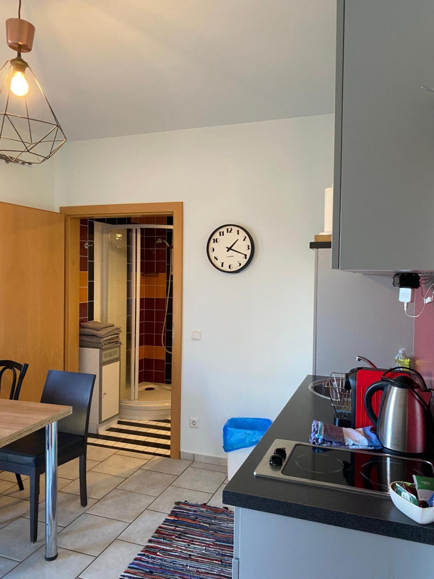 Wolfis Appartement Neusiedl an der Zaya Esterno foto